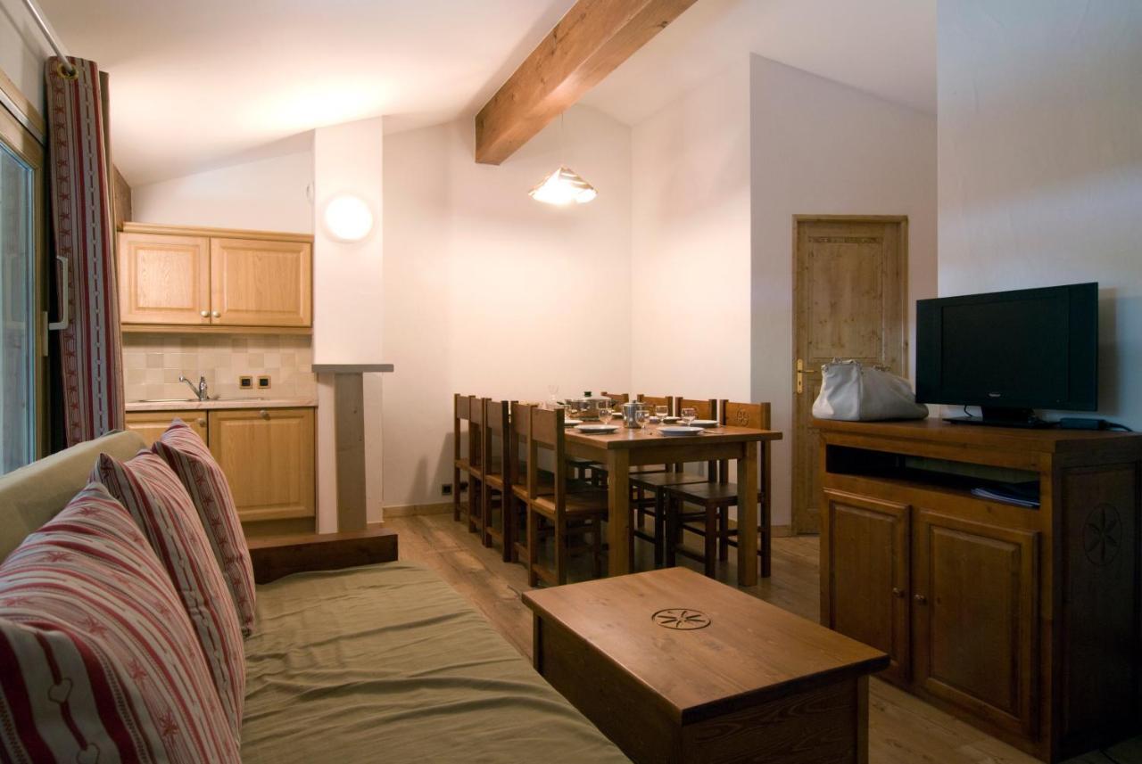 Madame Vacances Residence Les Jardins De La Vanoise プラローニャン・ラ・ヴァノワーズ エクステリア 写真